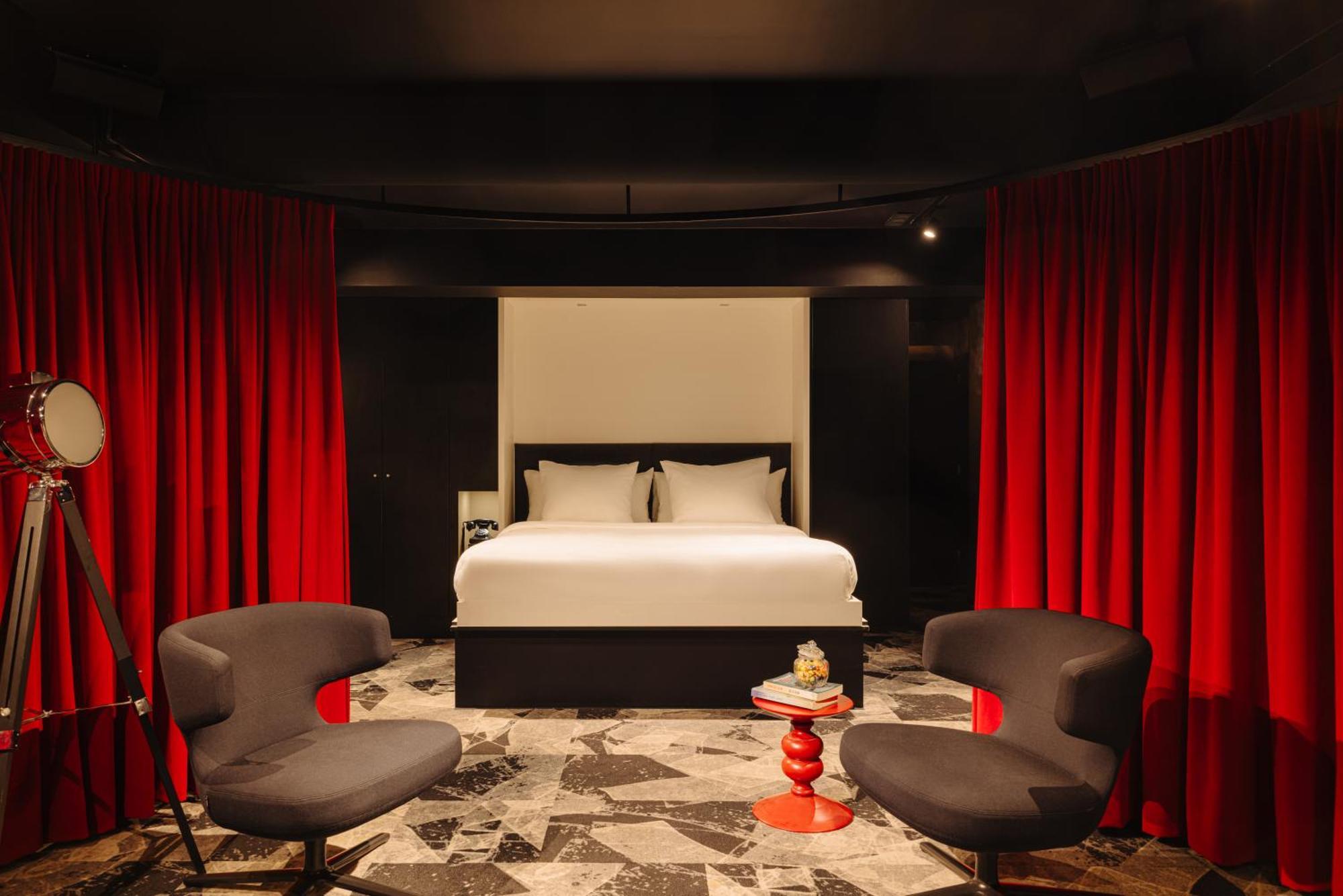 Leonardo Hotel Rotterdam Savoy Esterno foto