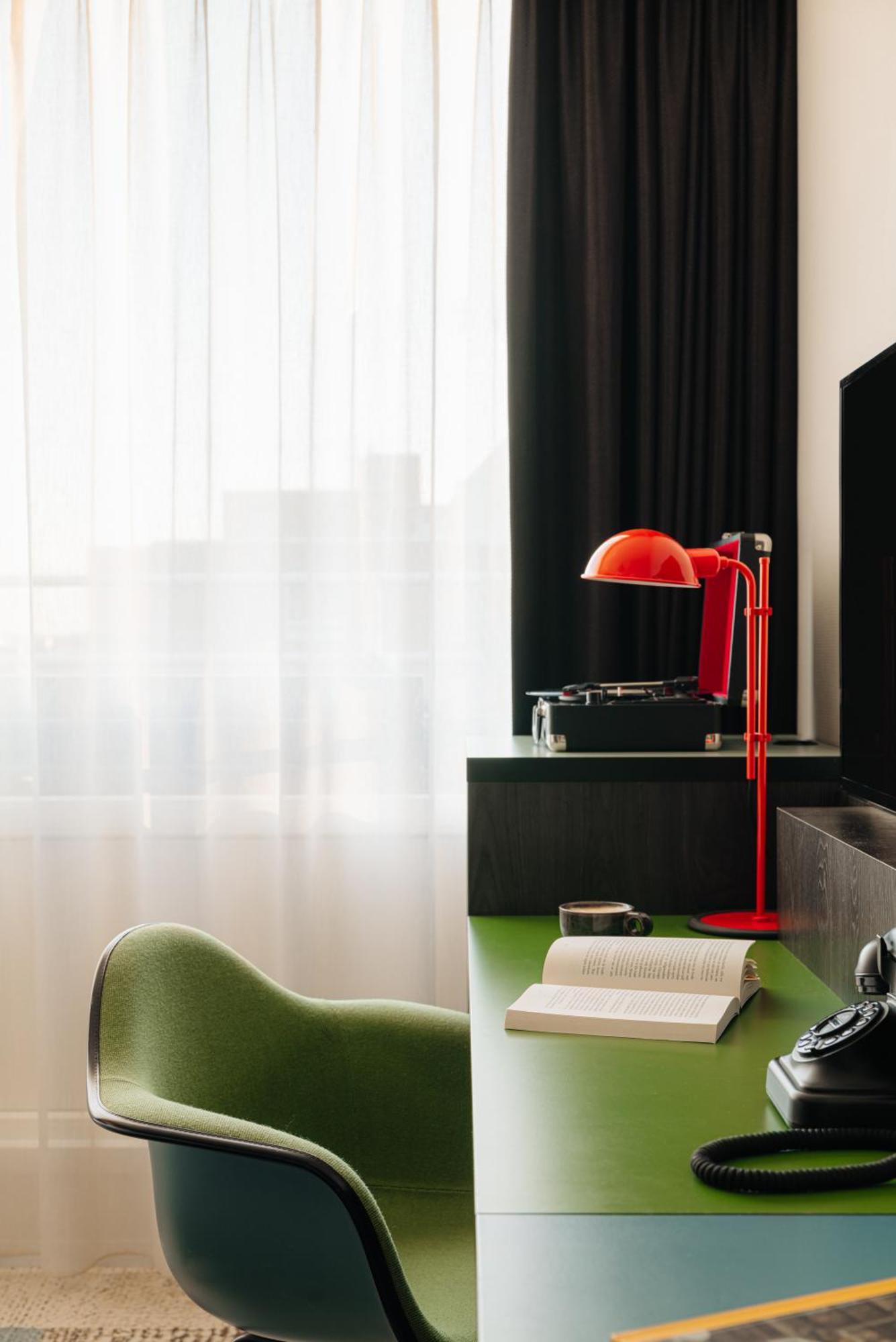 Leonardo Hotel Rotterdam Savoy Esterno foto